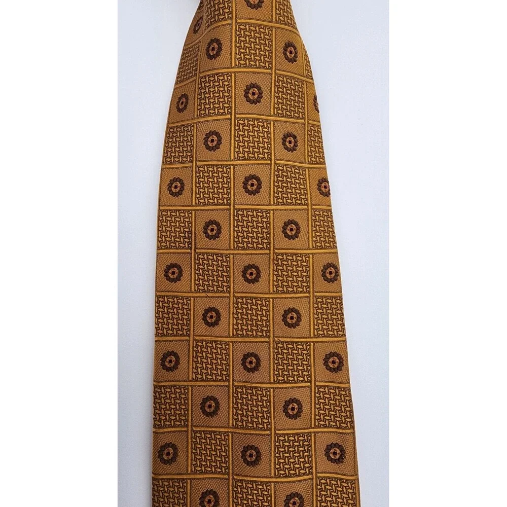 Stunning Vintage ROBERT TALBOTT Geometric Gold/Brown Hand Sewn SILK Necktie